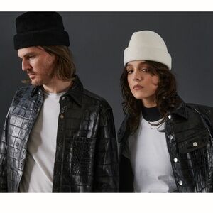 Gigi Burris Sharina hat